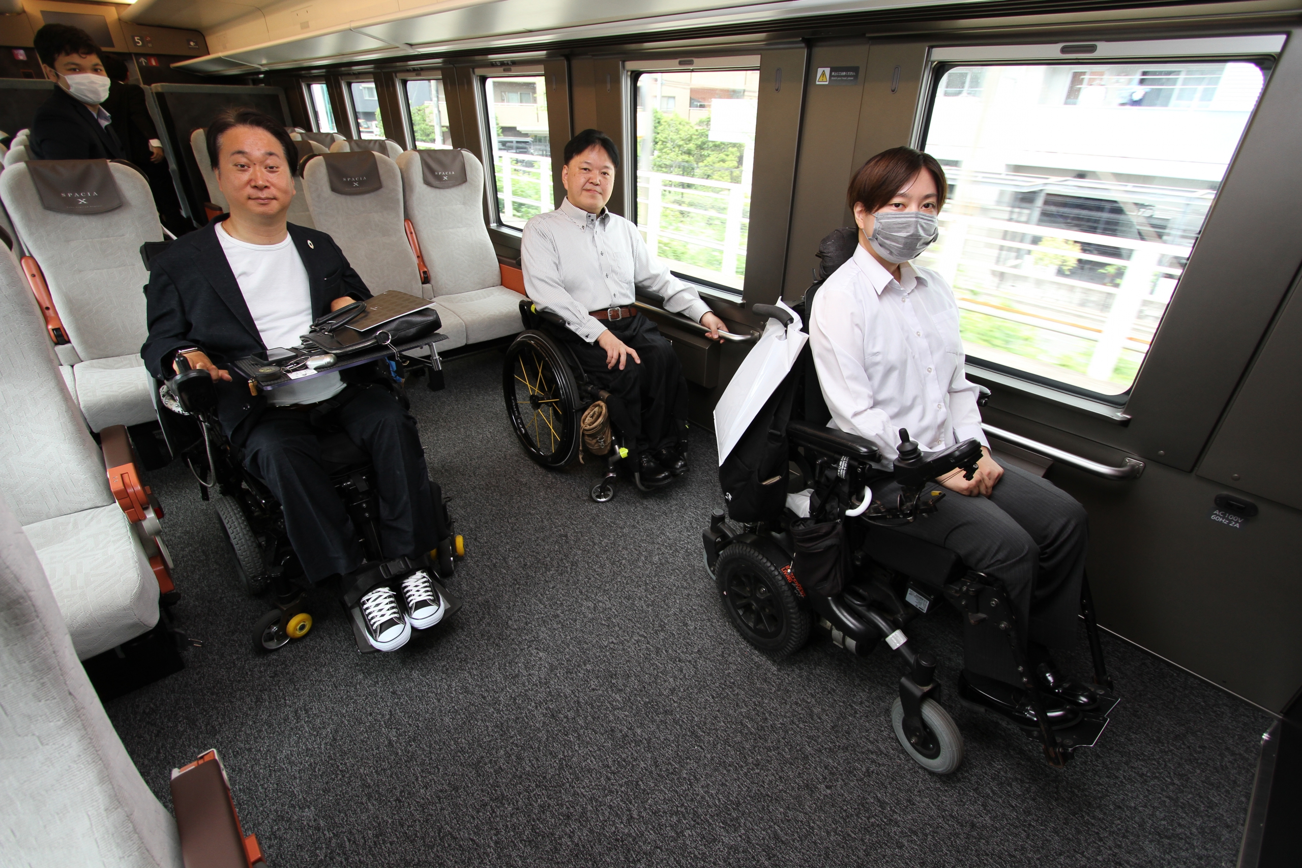 東武鉄道新型特急スペーシアX試乗レポート 車いす席３席の素晴らしい