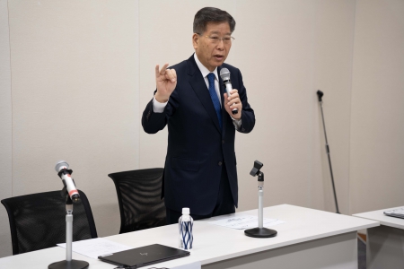 写真：衛藤晟一参議院議員