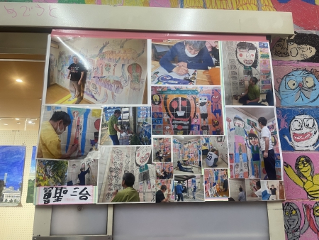 右:その利用者の方が実際に書かれている様子